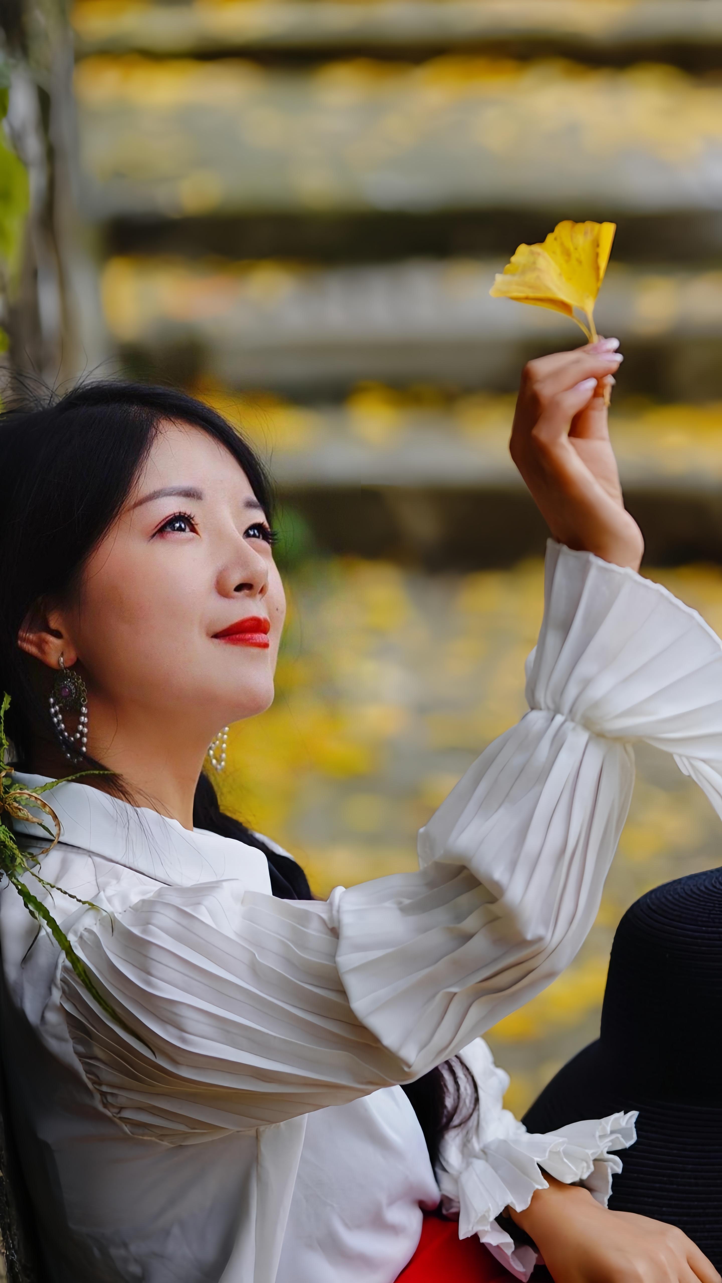 虚空日子里,我找到了内心的宁静与珍贵的财富 在这个虚空的日子里,我