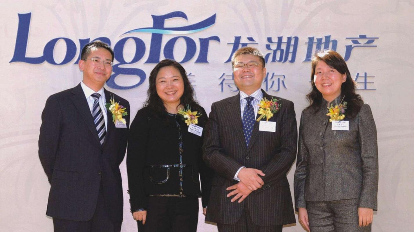 从法律视角看吴亚军的成功:地产女首富背后的法律智慧 吴亚军,这位