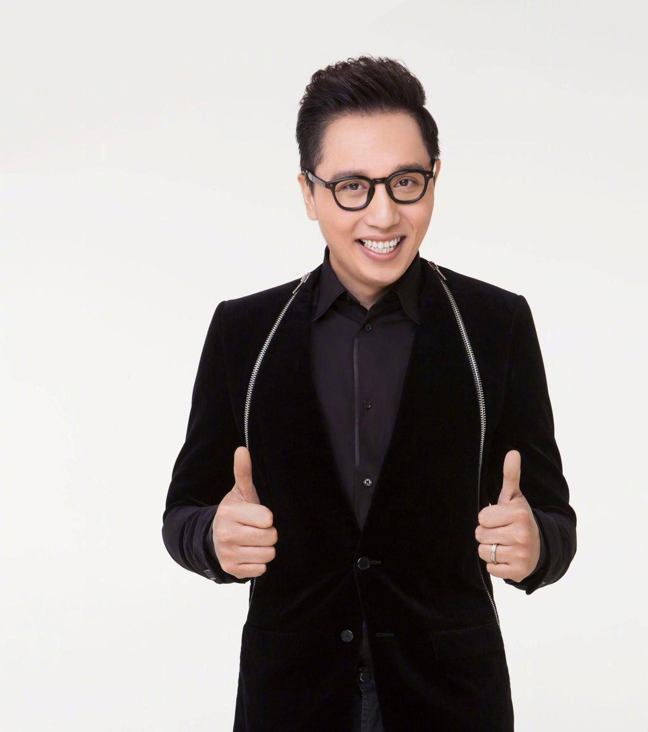 过气主持人生存现状:华少转战直播带货,朱丹回归家庭 曾经在荧幕上