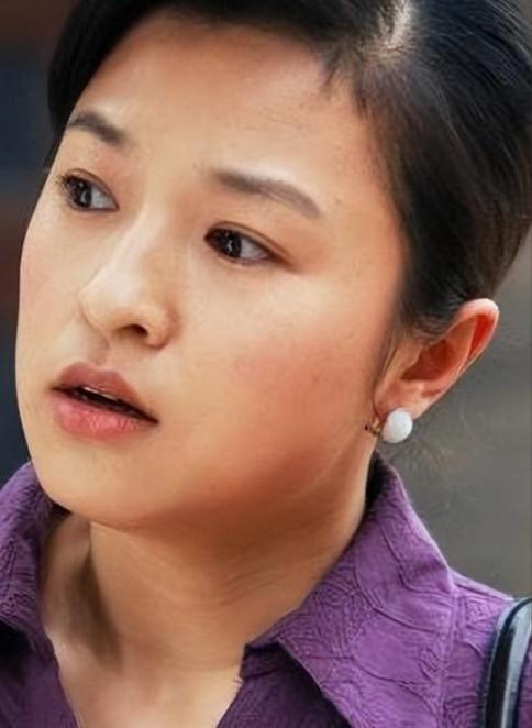 魏小军:从杰出女演员到制片人的华丽转身 魏小军,这个名字可能让你误