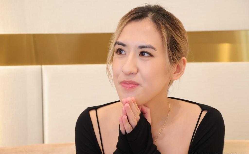 曾若华含泪剖白离开华纳原因 31岁的曾若华(jude)在10月份宣布与华纳