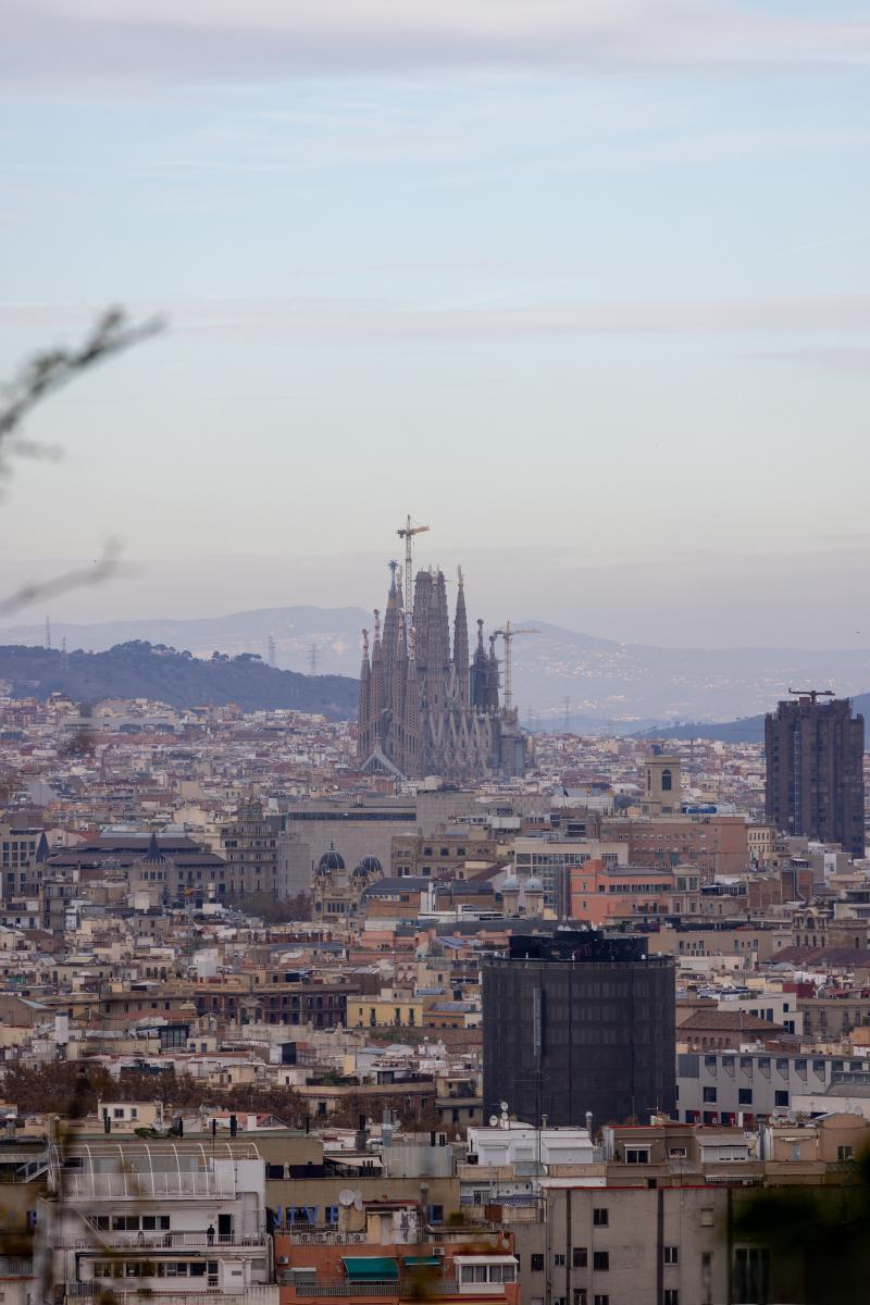 格拉西亚大道:巴塞罗那的艺术走廊 巴塞罗那是一座充满艺术氛围的城市