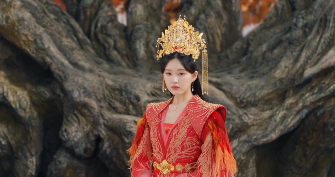 《神隐》:华姝的嫉妒 华姝嫉妒凤隐,想要替代凤族成为百鸟之王,费尽