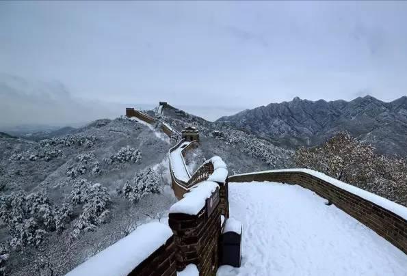 雪后的故宫:一处充满历史底蕴和文化内涵的旅游胜地 踏入银装素裹的