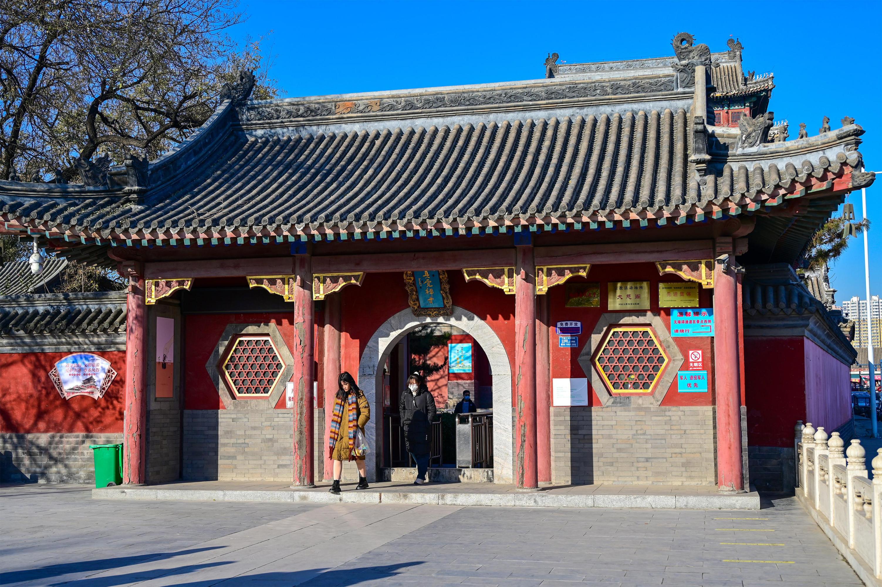 大慈阁:保定市最宏伟的古代建筑 大慈阁,位于保定莲池区,自金朝起便