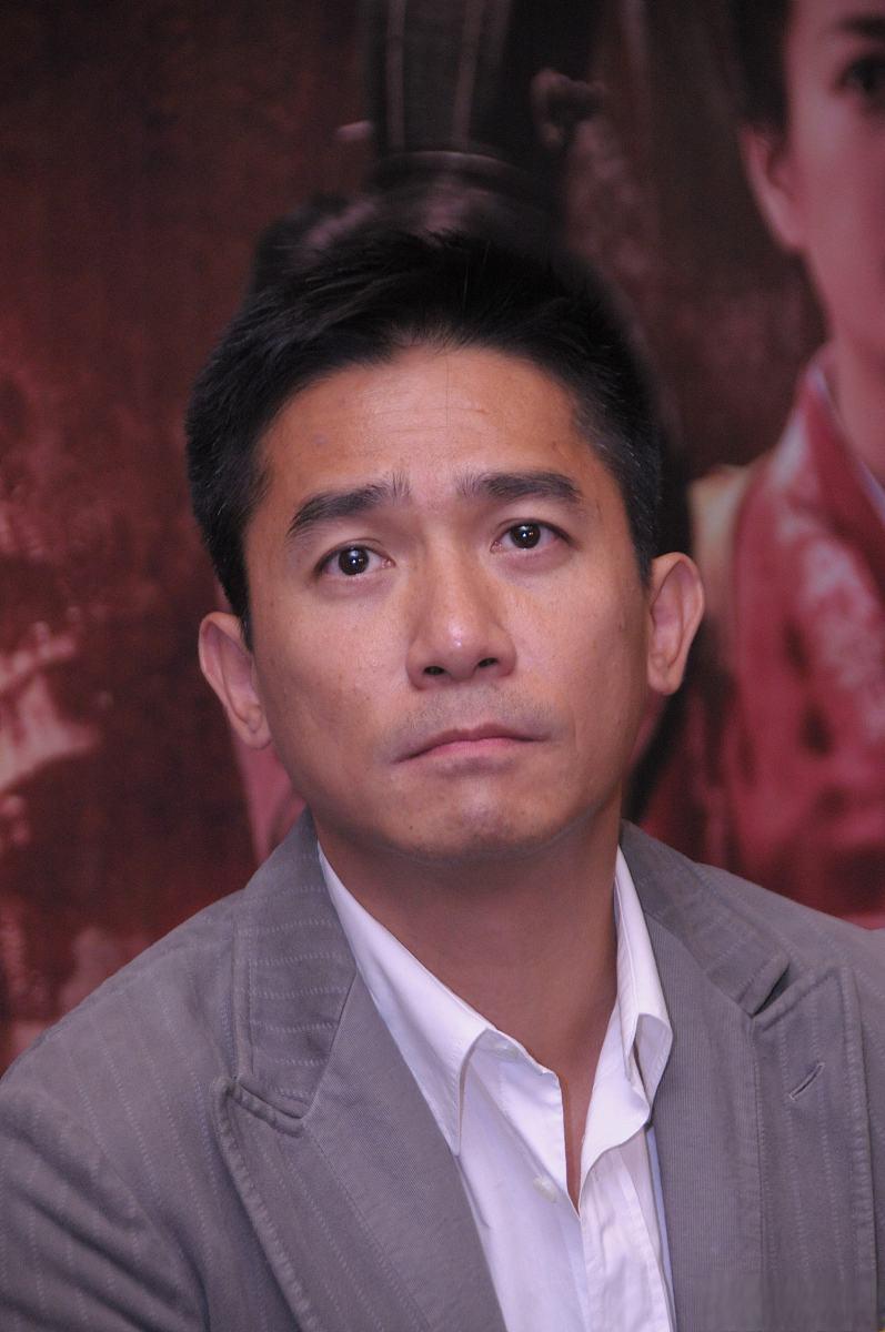 展现专业演员的挑战精神 之前,网络上流传一则关于梁朝伟在某部电影