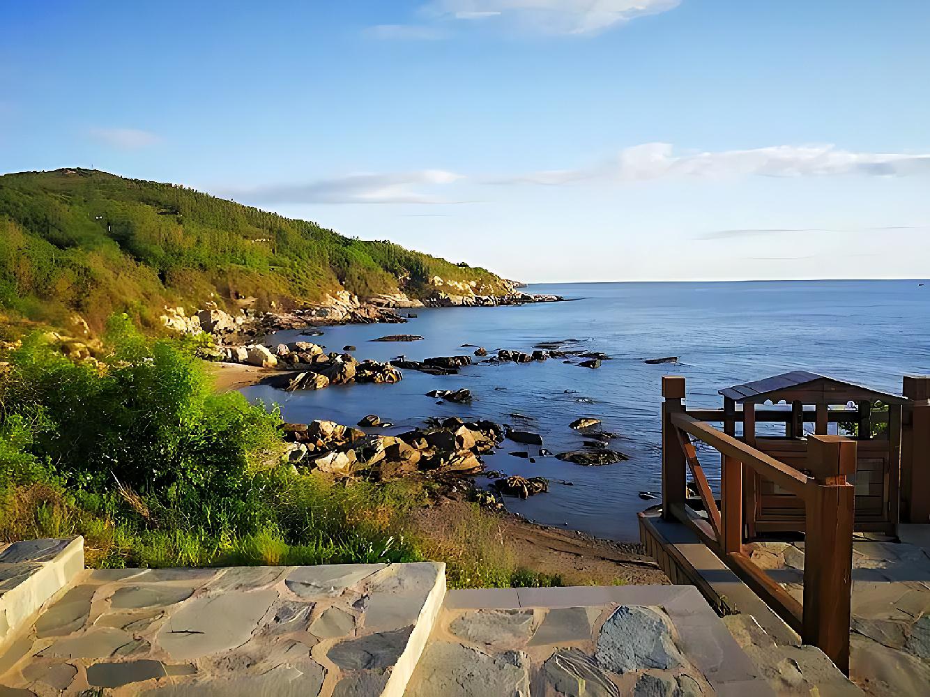 位于辽宁省葫芦岛市的觉华岛,是一座充满神秘魅力的海岛.