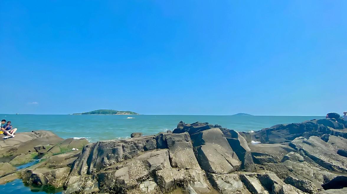 位于辽宁省葫芦岛市的觉华岛,是一座充满神秘魅力的海岛.