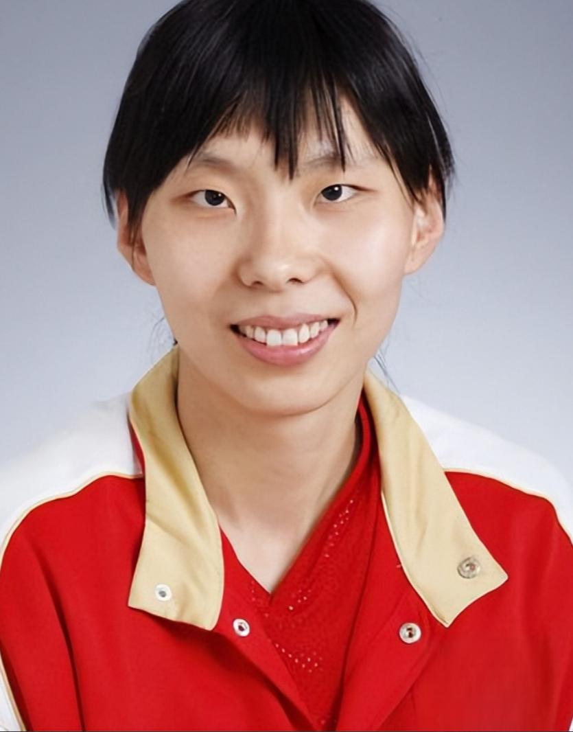 陈楠:从女篮传奇到幸福家庭,她的人生选择与坚持 陈楠,中国女篮的前