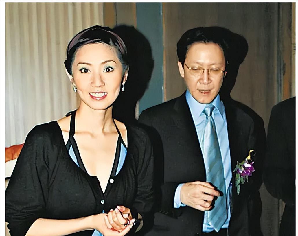 香港影视大亨向华胜:与张敏的9年情史及永盛影业的辉煌与衰落 在香港