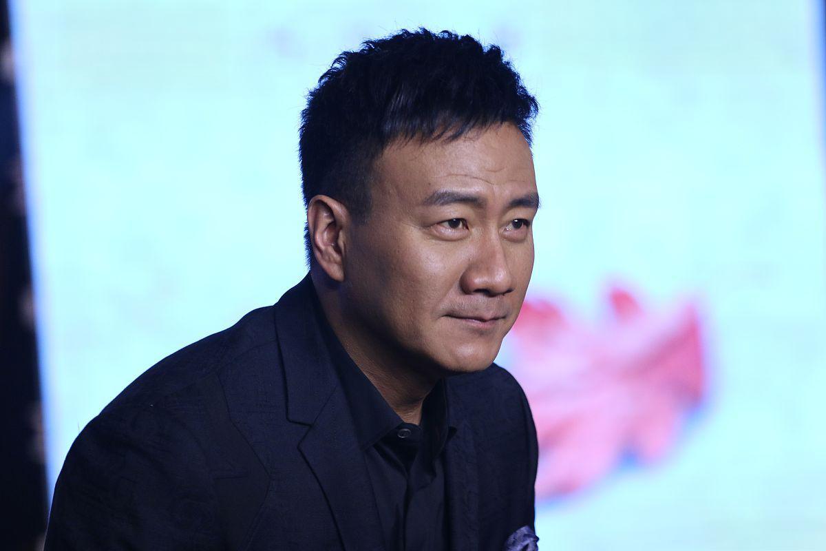 胡军:娱乐圈硬汉背后的冷知识 胡军,这位在大陆娱乐圈以硬汉形象深入