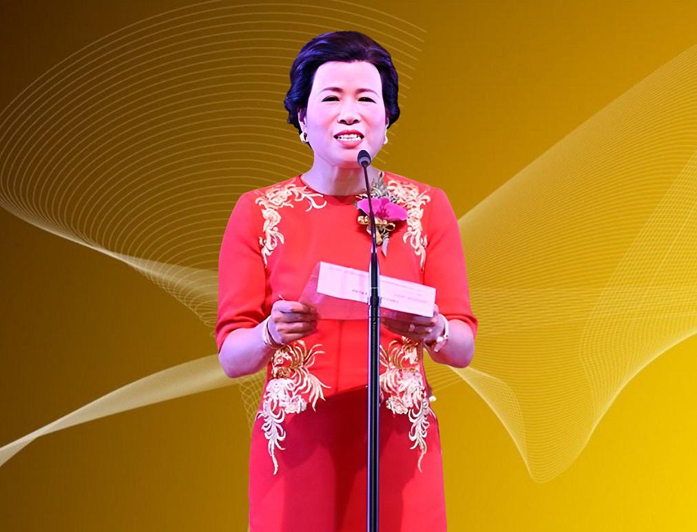 江苏女富豪榜:周晓萍,钱佩新领跑,邵丹薇跻身前三