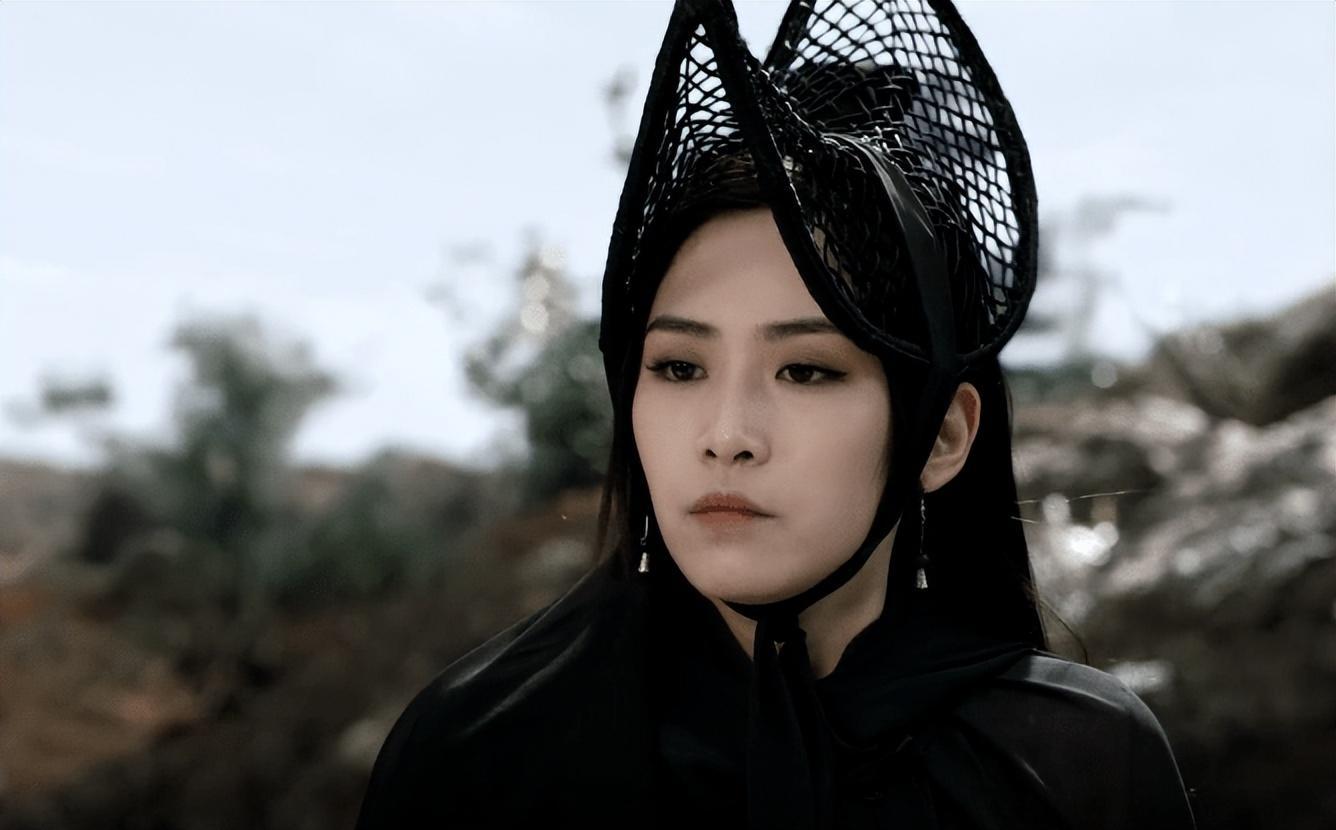 《庆余年》中的战豆豆:刘美彤的多面女神魅力 刘美彤,这位96年出生的