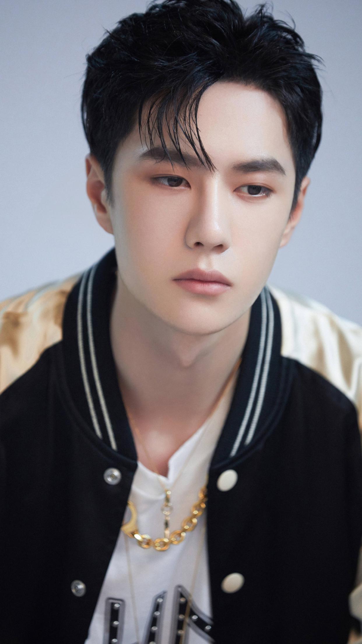 丁程鑫与王一博同台共舞:追星成功的典范 之前,娱乐圈传出佳音:丁程鑫