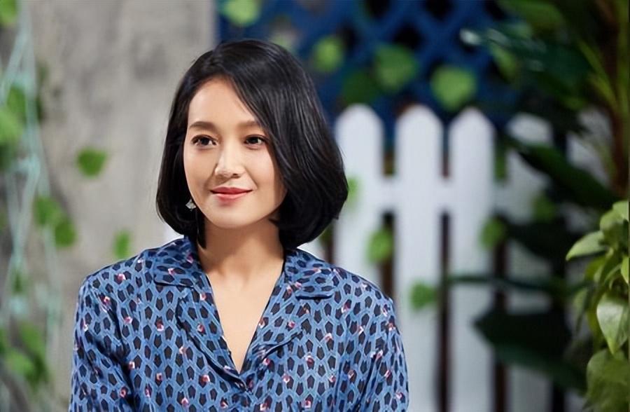 从巅峰到谷底,婚姻选择背后的代价与幸福 朱丹,曾经的电视节目主持人