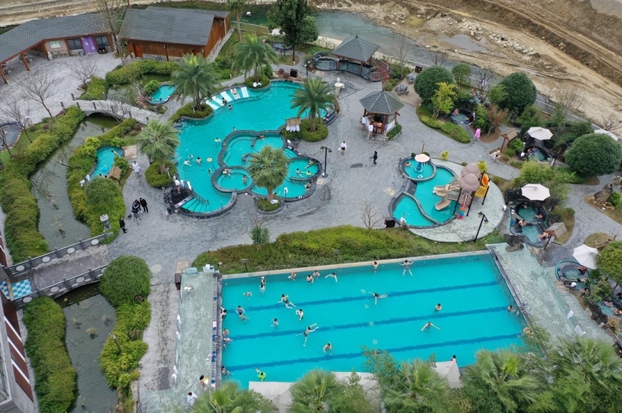 贵州温泉镇:神秘与美丽的地方 贵州温泉镇,一个充满神秘与美丽的地方.