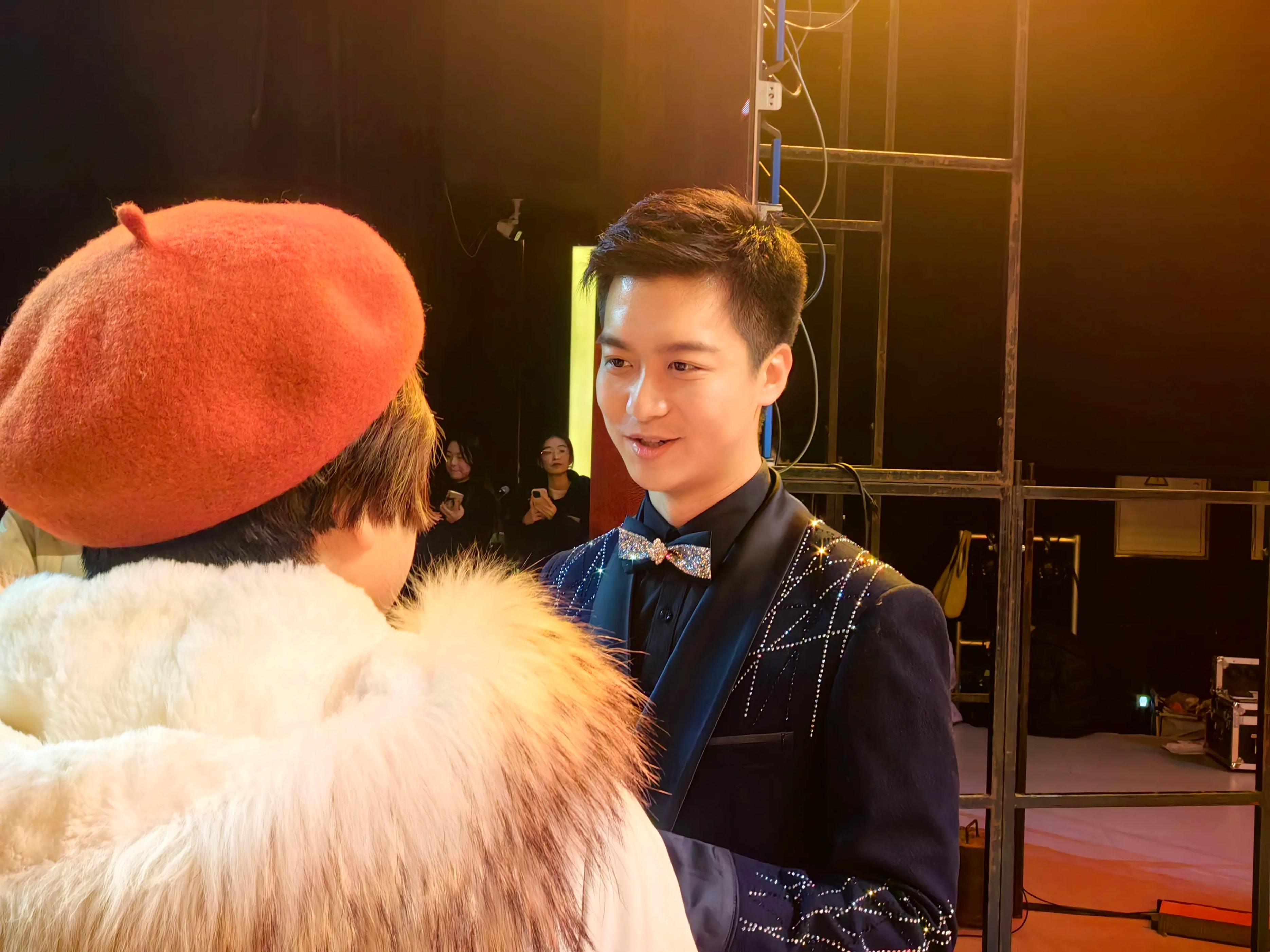 从河北传媒学院走向央视舞台的冠军之路 杨旭,这位新晋央视主持人大赛