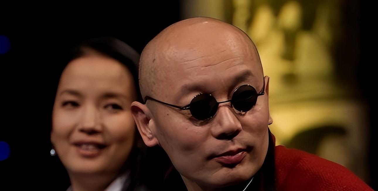 葛优生活如何 葛优66岁,无儿无女,与妻子选择丁克生活,他们一直幸福地