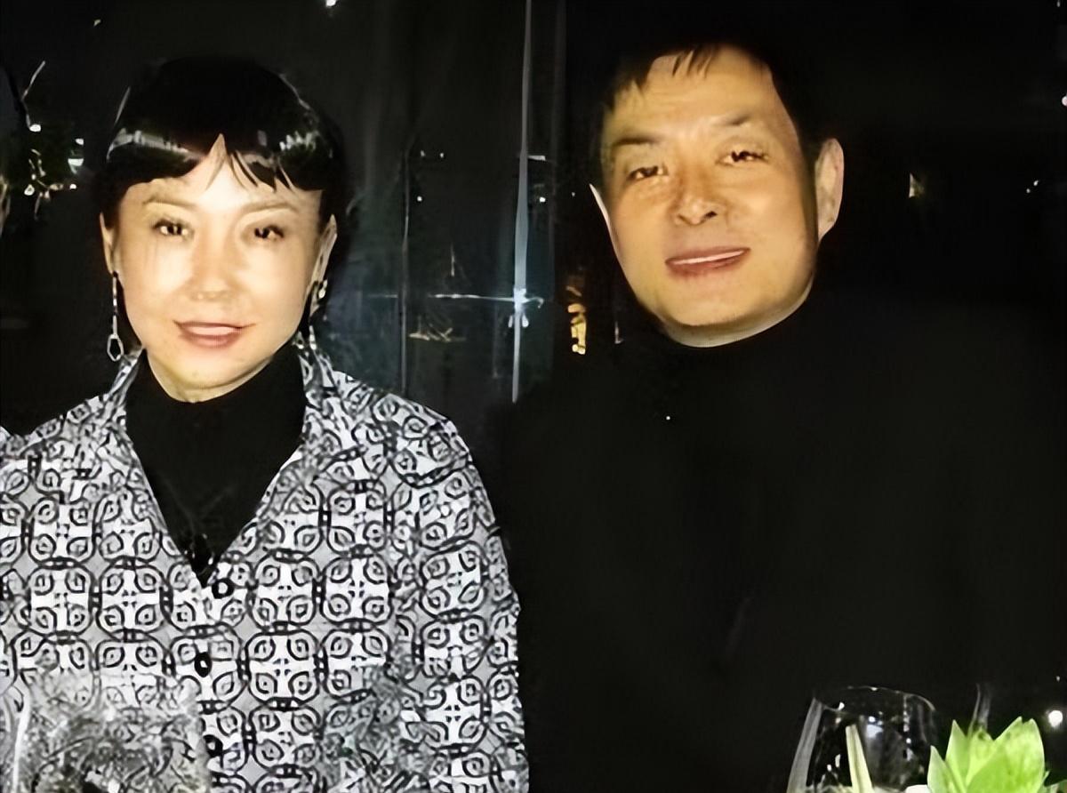 濮存昕:父爱深沉,对女儿婚事的大胆抉择 濮存昕,娱乐圈中的著名演员
