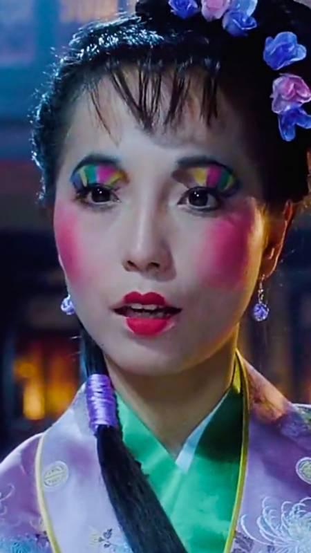 石榴姐苑琼丹转型直播带货 备受瞩目的实力派女演员苑琼丹宣布将暂时