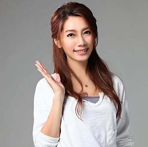 林韦君:坦然面对恋情 林韦君大胆承认恋情,勇敢面对自己的感情生活