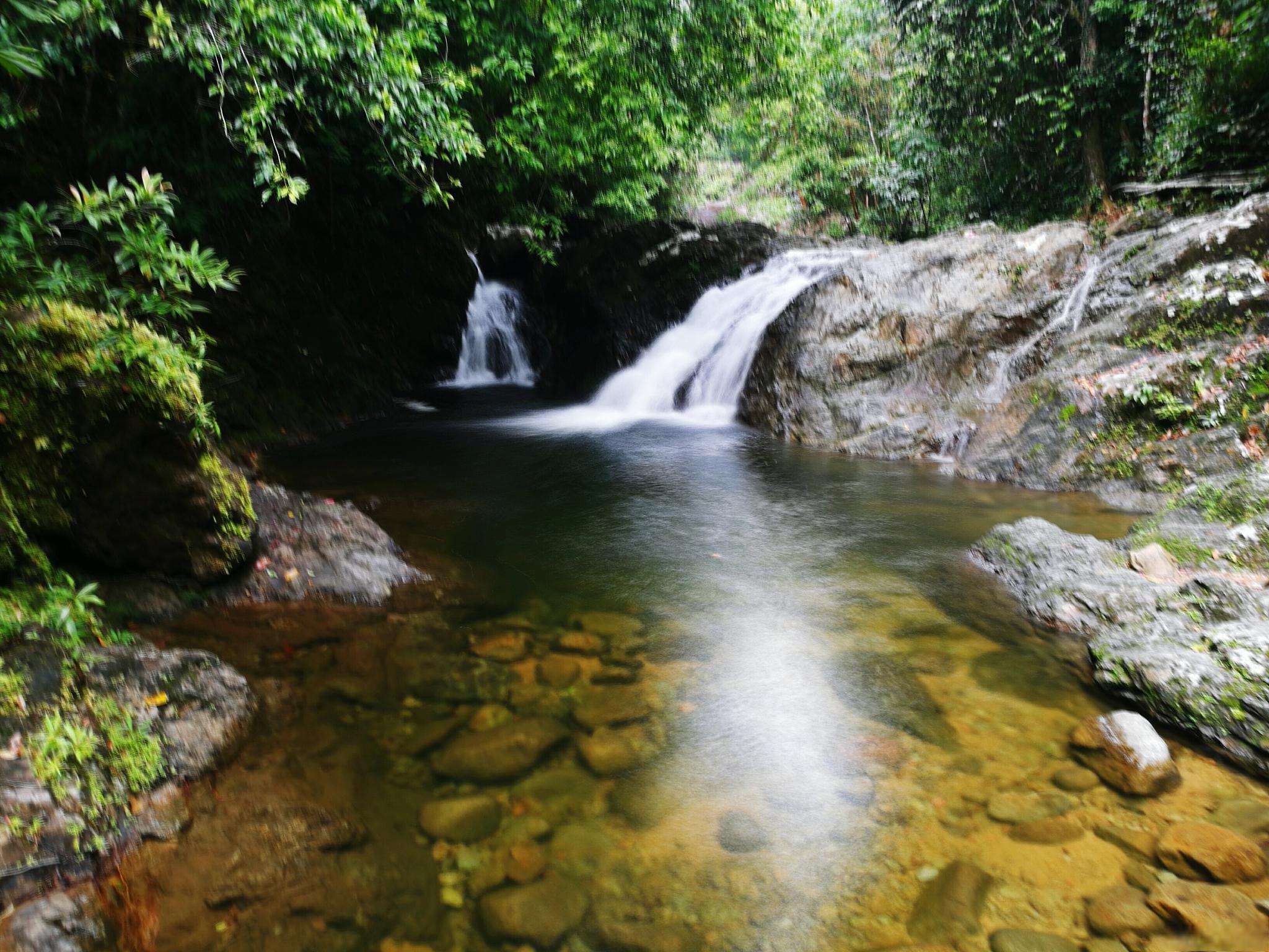 浙东小九寨:人间仙境,自然与人文的完美融合 浙东小九寨,一处人间仙境