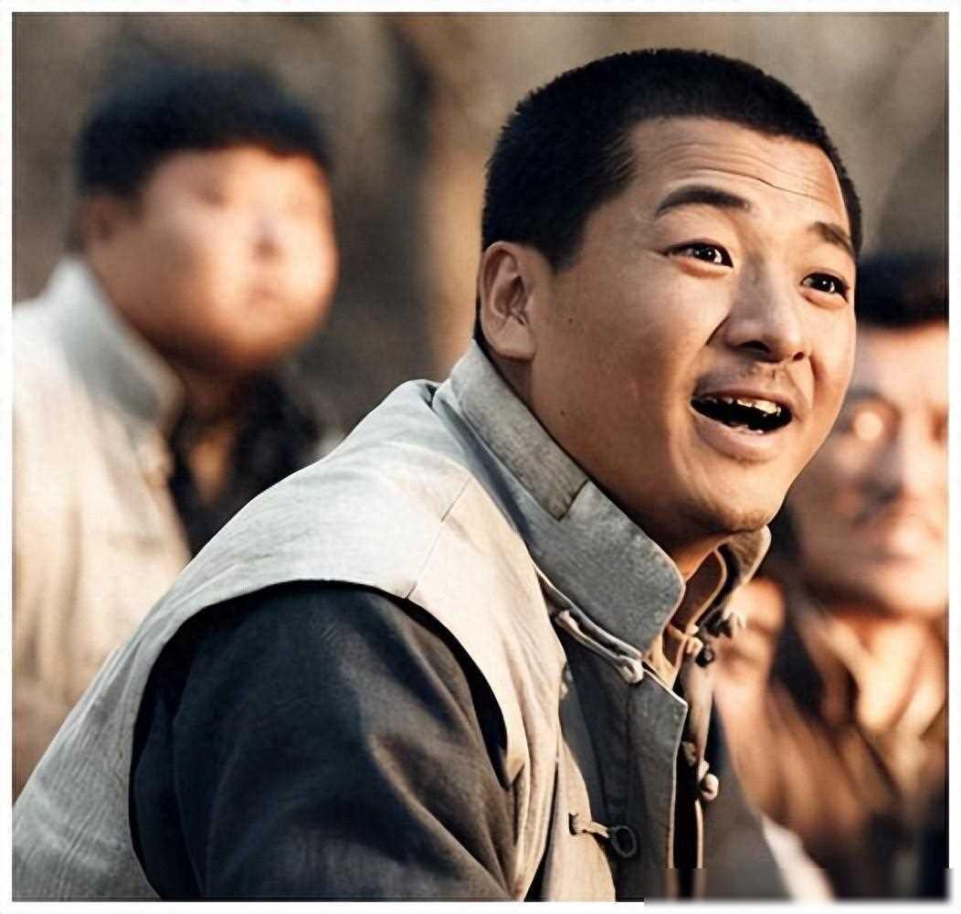 齐奎与国丽娜:16年婚姻的坎坷与幸福 齐奎,凭借《闯关东》中"朱传杰"