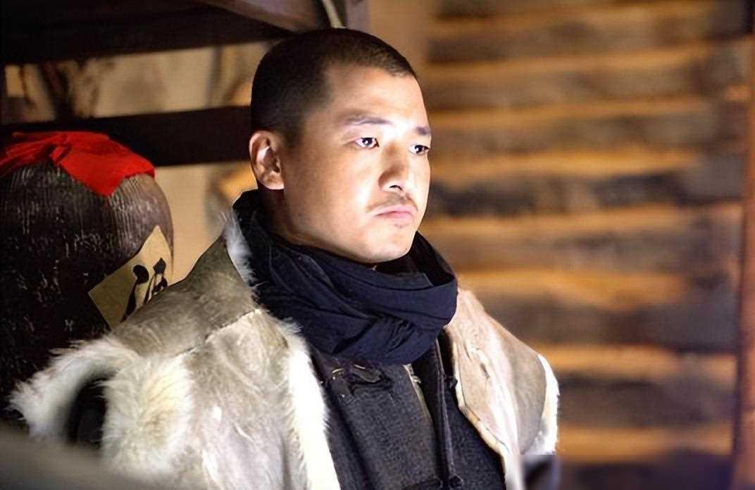 齐奎与国丽娜:16年婚姻的坎坷与幸福 齐奎,凭借《闯关东》中"朱传杰"