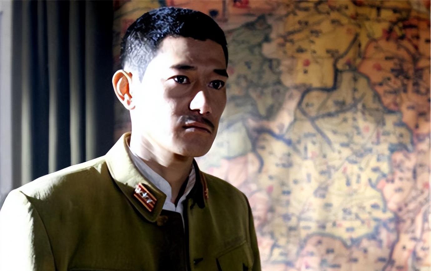 矢野浩二,一个日本演员,因在中国演艺界扮演"鬼子"长达15年而为人熟知