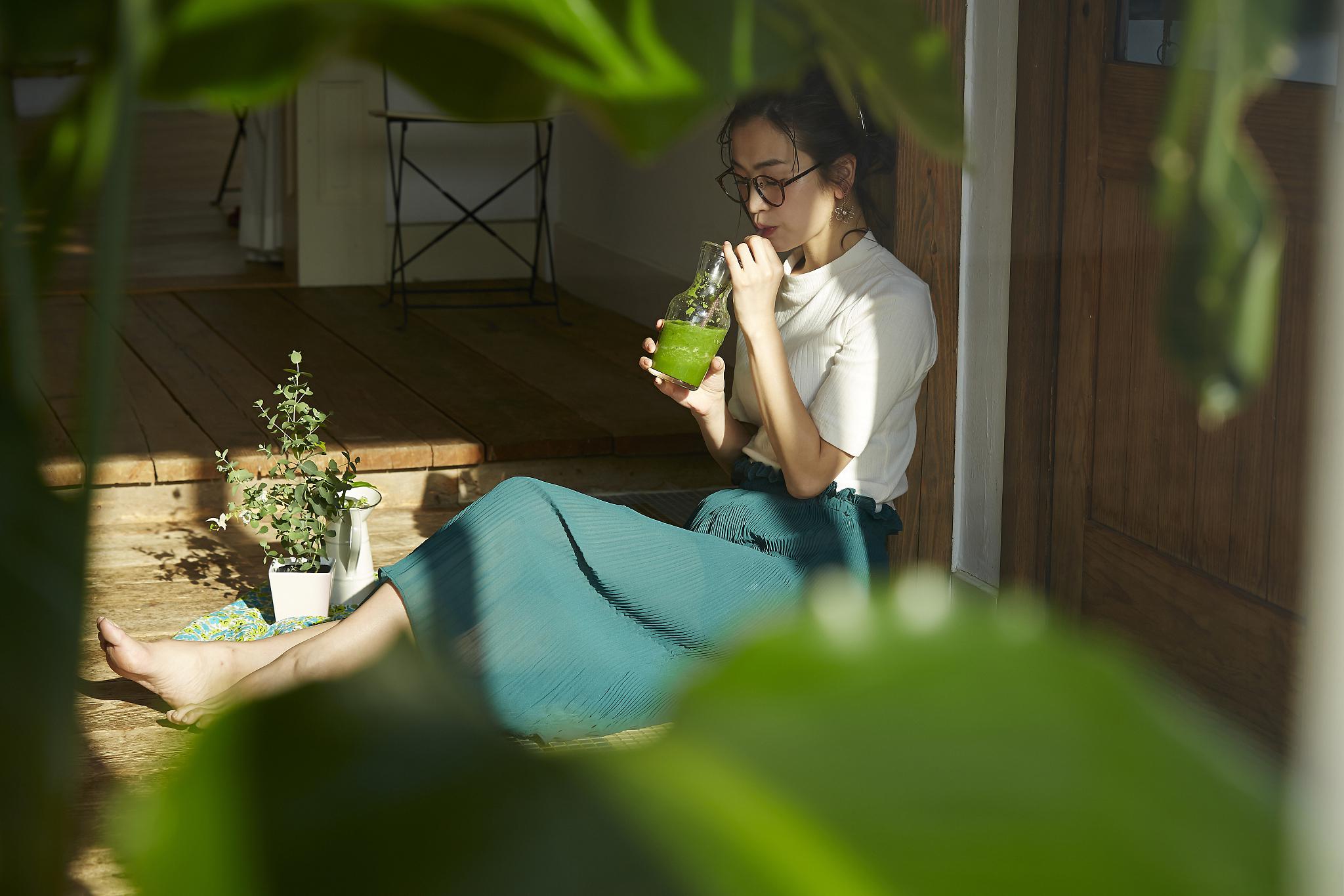 男人眼里善良的女人图片