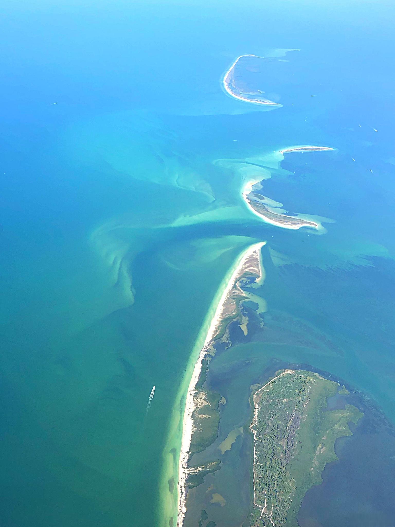 西沙群岛,这片位于中国南海的瑰宝,自古以来便是中国神圣不可侵返的
