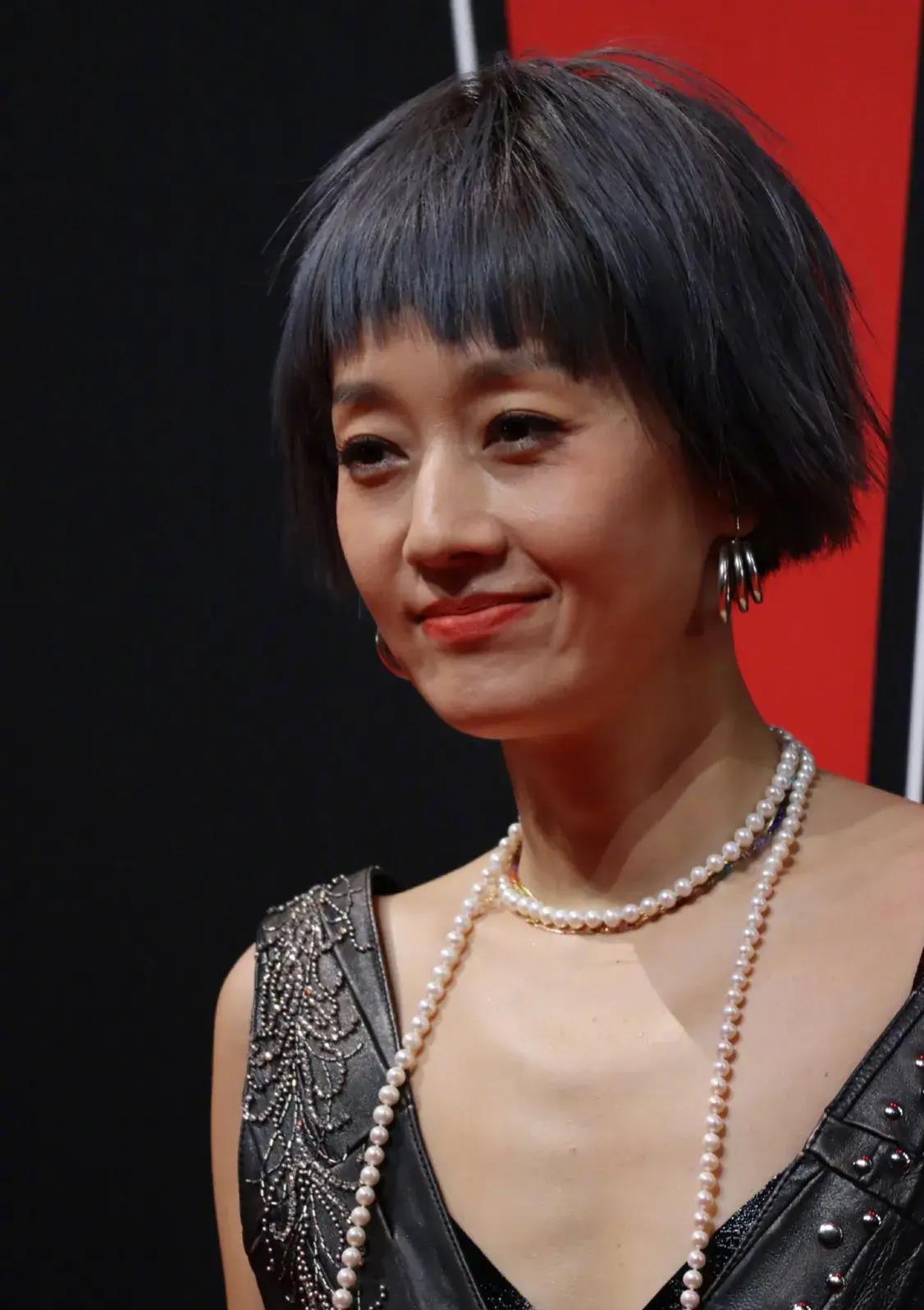 孙俪与马伊琍红毯亮相对比:演艺生涯瓶颈与突破的启示 孙俪与马伊琍同