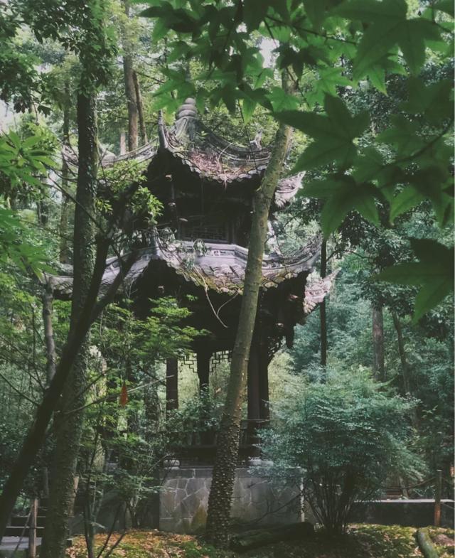 无漏秋山:一个宛如"小京都"的秘境 在崇州市的街子古镇,藏着一个宛如"