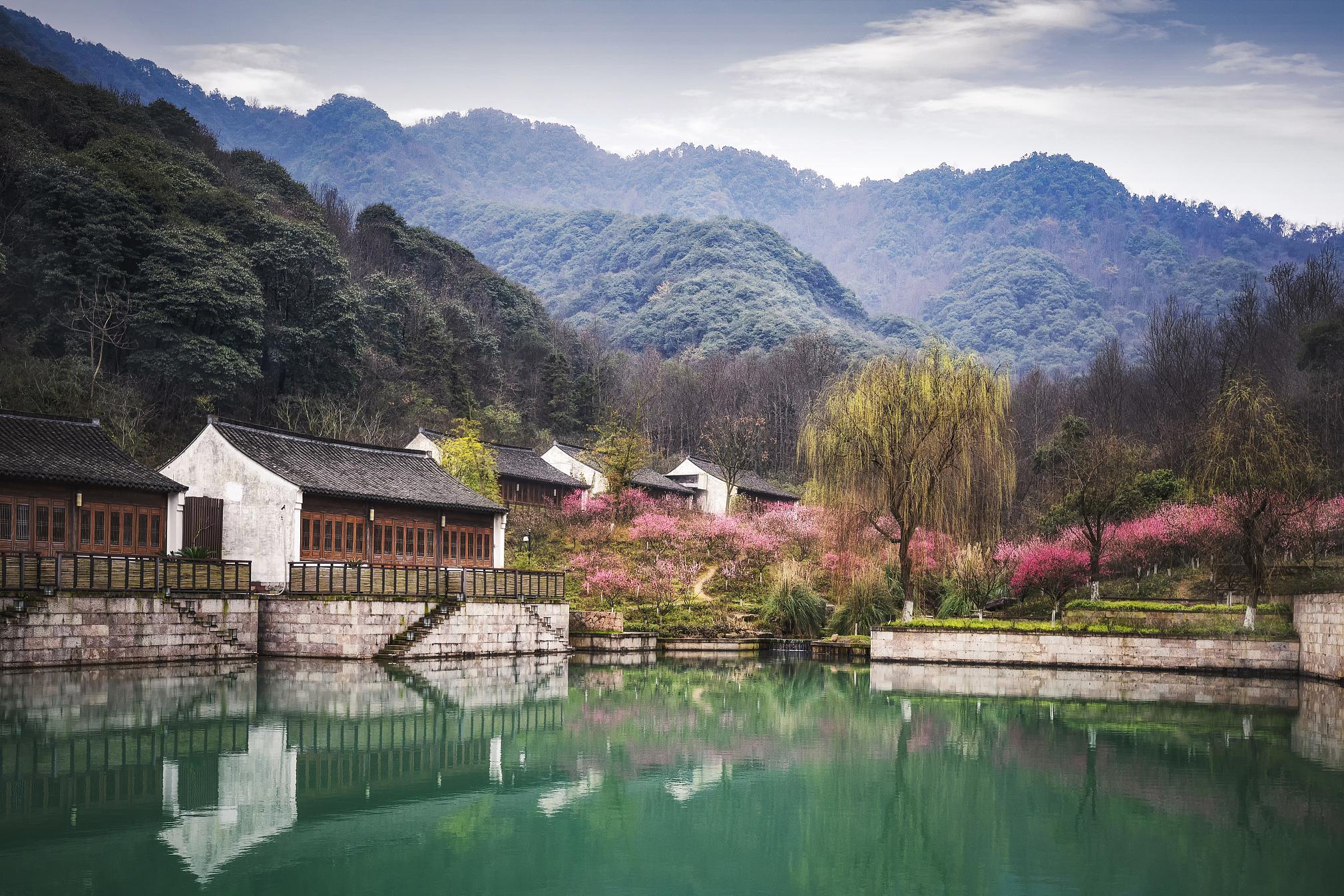 皖南5日自驾之旅:探索自然美景与历史文化 皖南,安徽南部的心脏地带