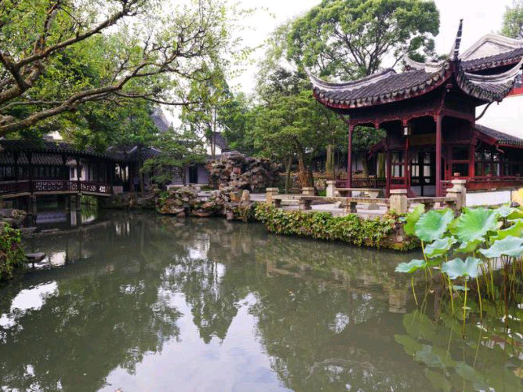 这里是中国古典园林的代表,其中尤以苏州园林为甚.