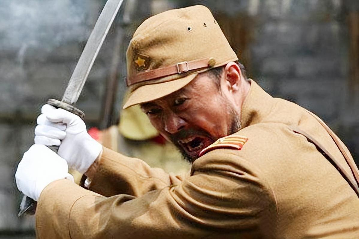 鬼子专业户的演员,以其精湛的演技和独特的角色塑造能力,将日本军官