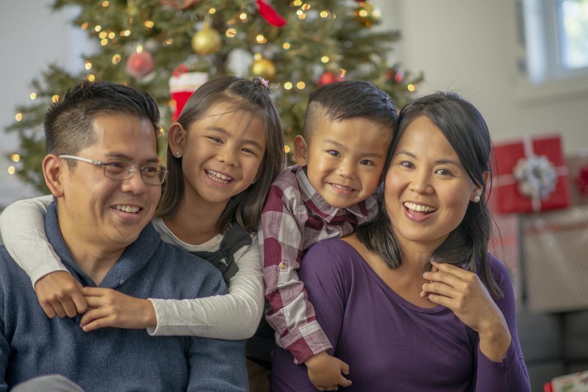 兄弟姐妹:维系亲情,珍惜当下 兄弟姐妹间的亲情是生命中宝贵的财富,但