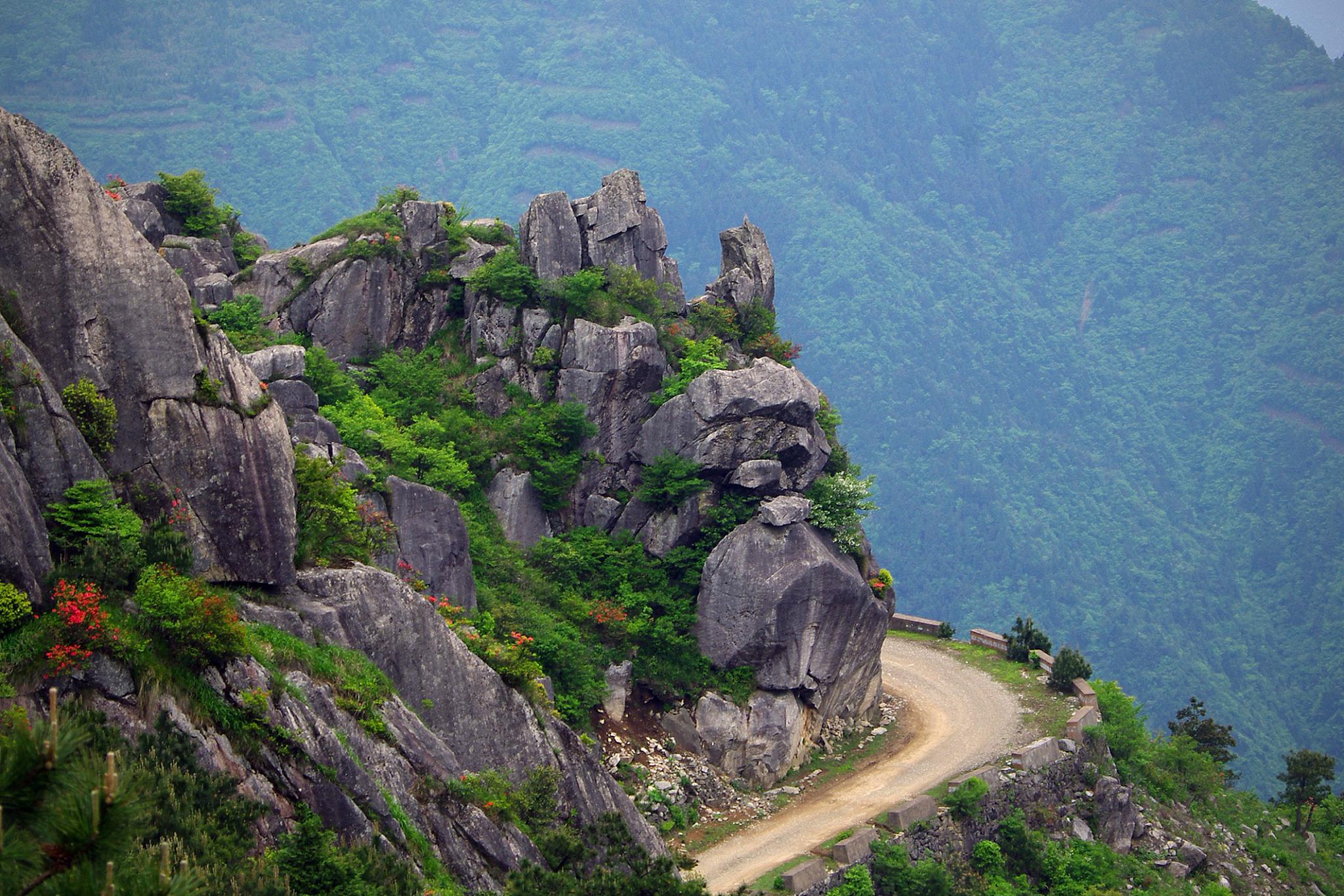 汉中龙头山风景区图片