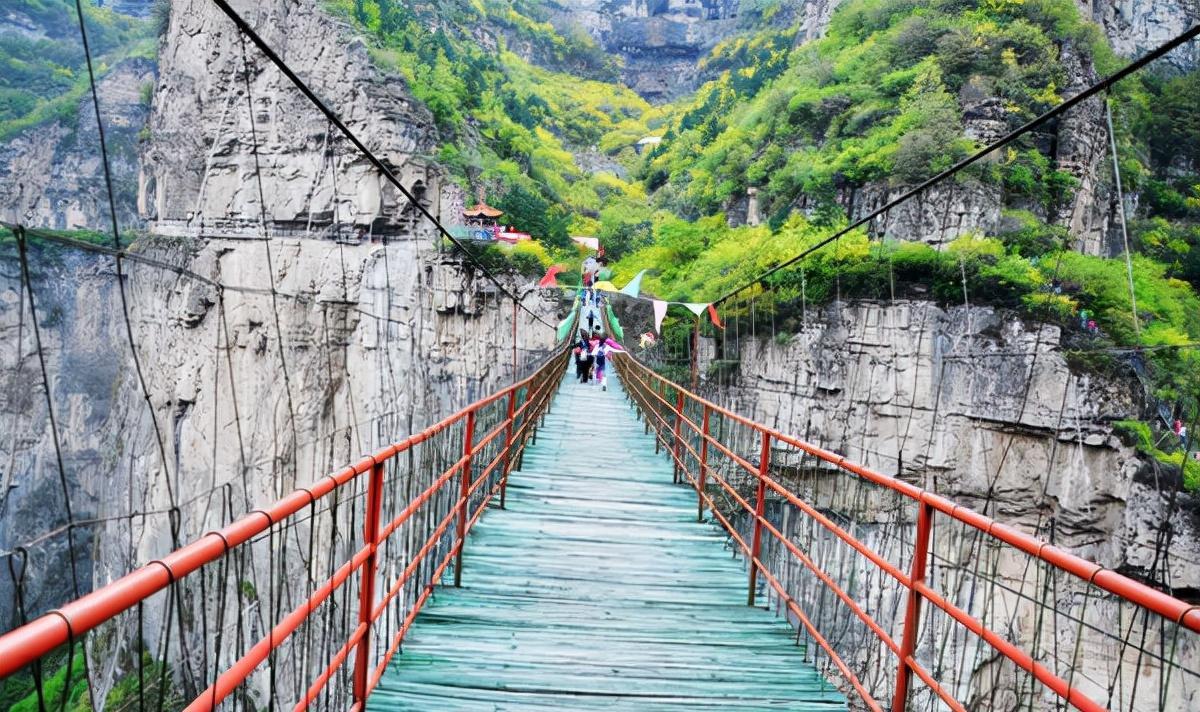 长治的天脊山,一个鲜为人知的4a级景点,绝对值得你的踏足.