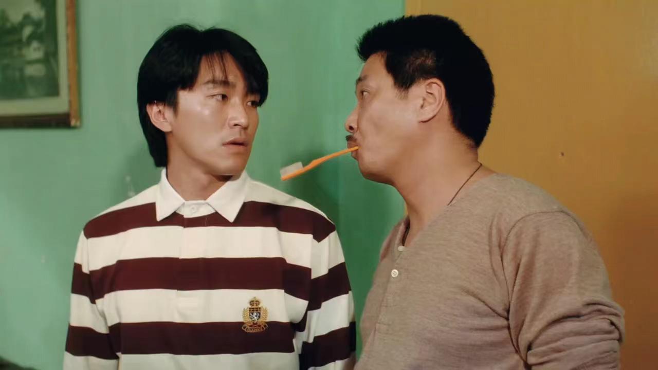 逃学威龙 1》:深度与内涵 逃学威龙 1》是一部由陈嘉上执导,周星驰