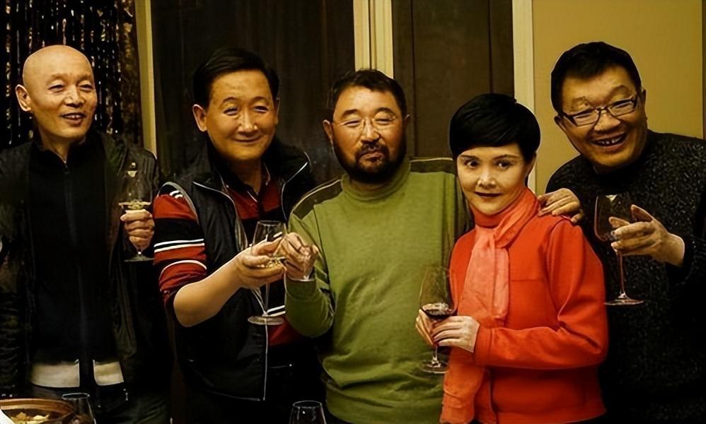 米家山与潘虹:破碎的明星梦与持久的友谊 米家山和潘虹,曾经是娱乐圈