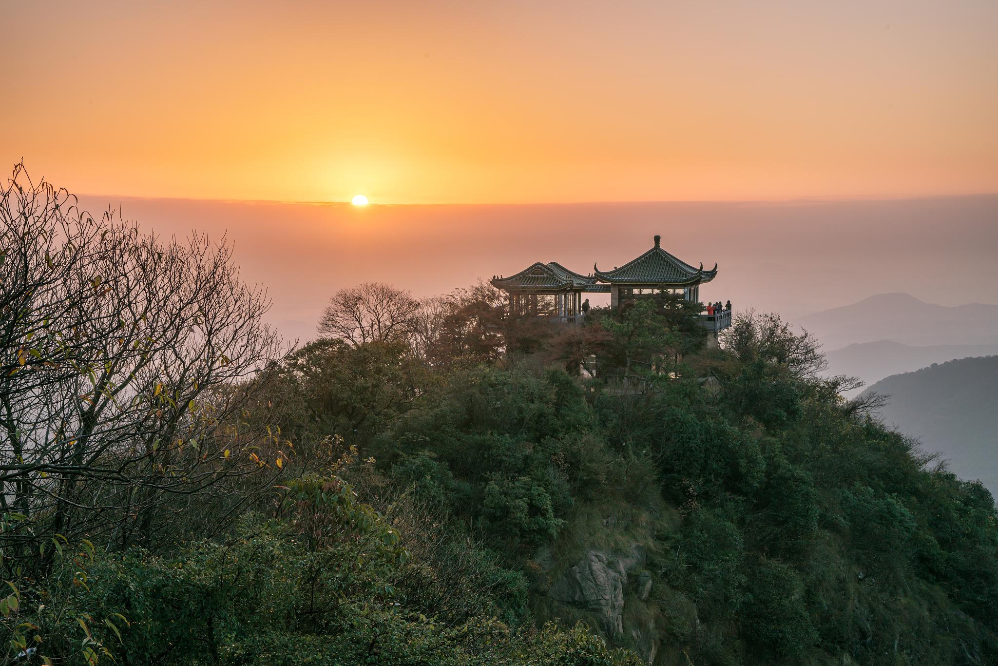 会稽山脉图片