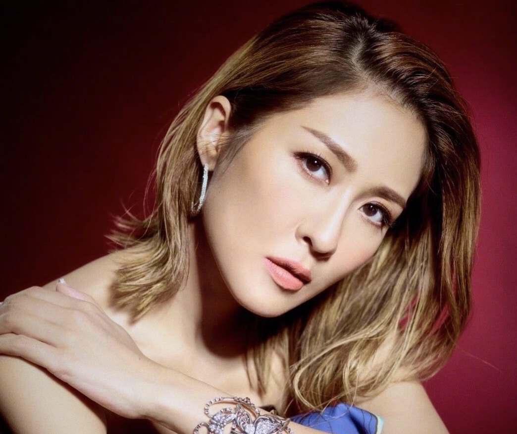 tvb女星母亲因血癌病逝 备受瞩目的女演员陈敏之的母亲因血癌病逝