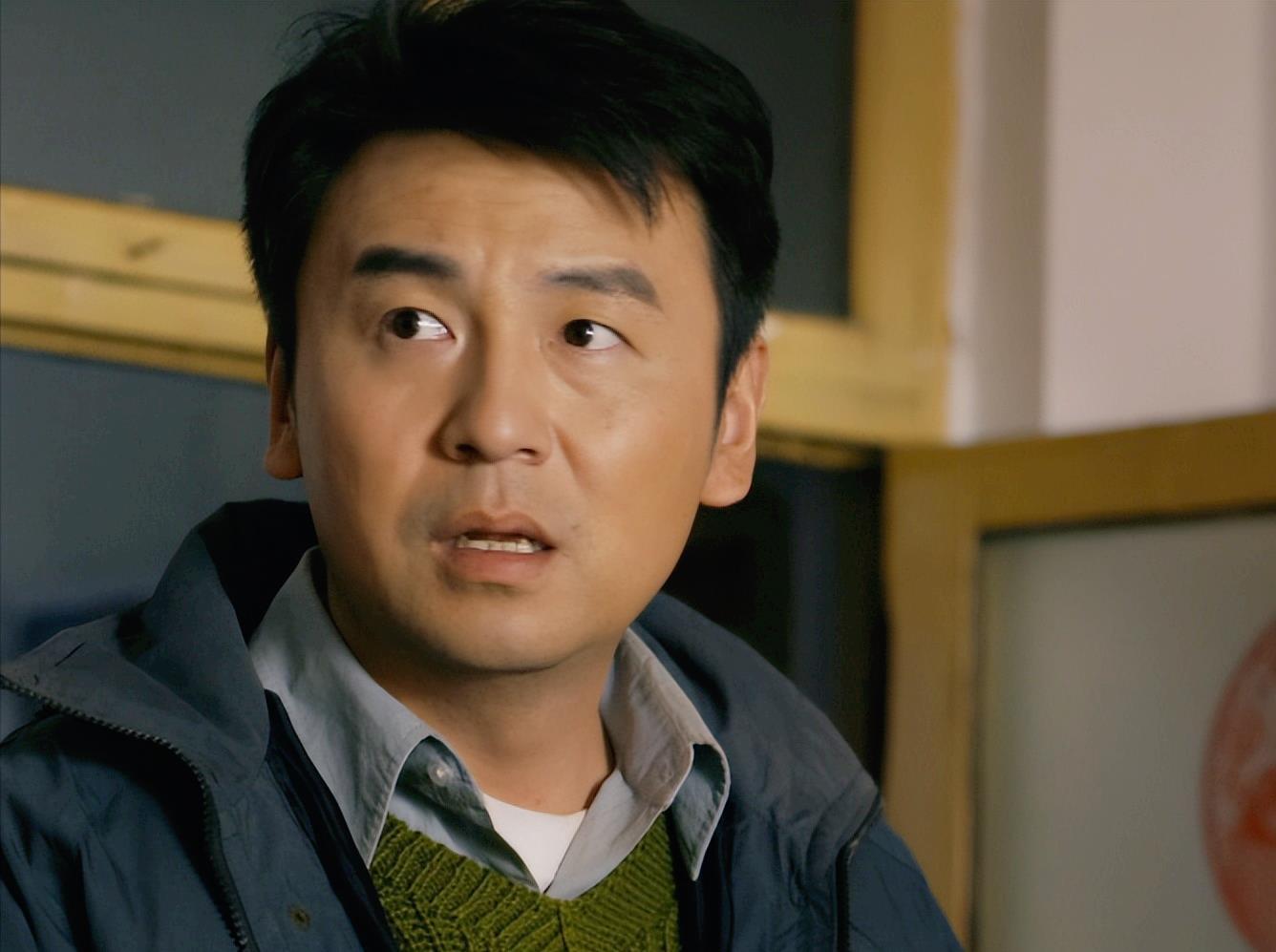 雷佳音:大器晚成的娱乐圈新星 雷佳音,9岁时是一个"呆头呆脑"的男孩