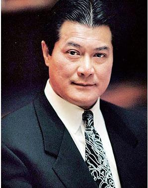 龙方和邓光荣的关系 龙方和邓光荣都是中国香港电影界的重要人物,虽然