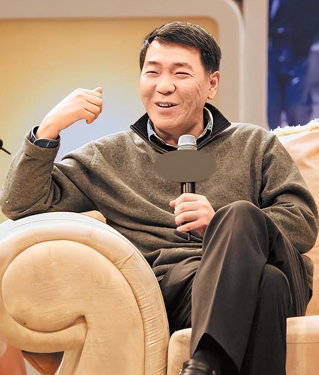 京圈大佬:名门之后与实力派 在娱乐圈的浪潮中,京圈大佬们无疑是一道