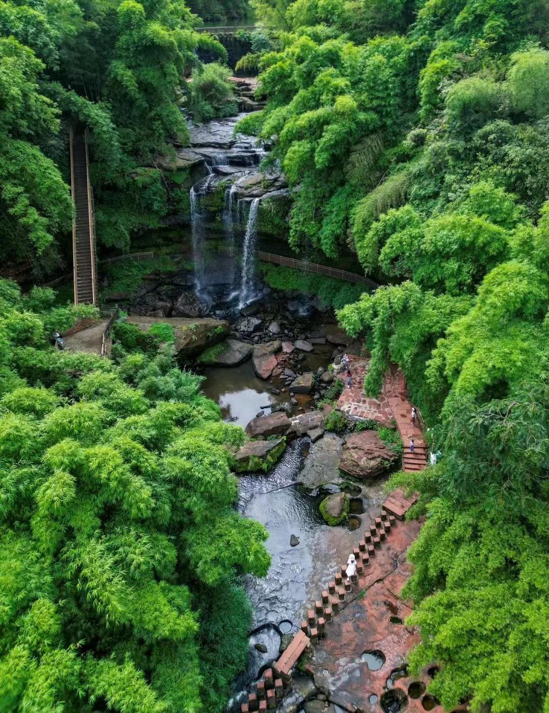 四川盆地景色图片