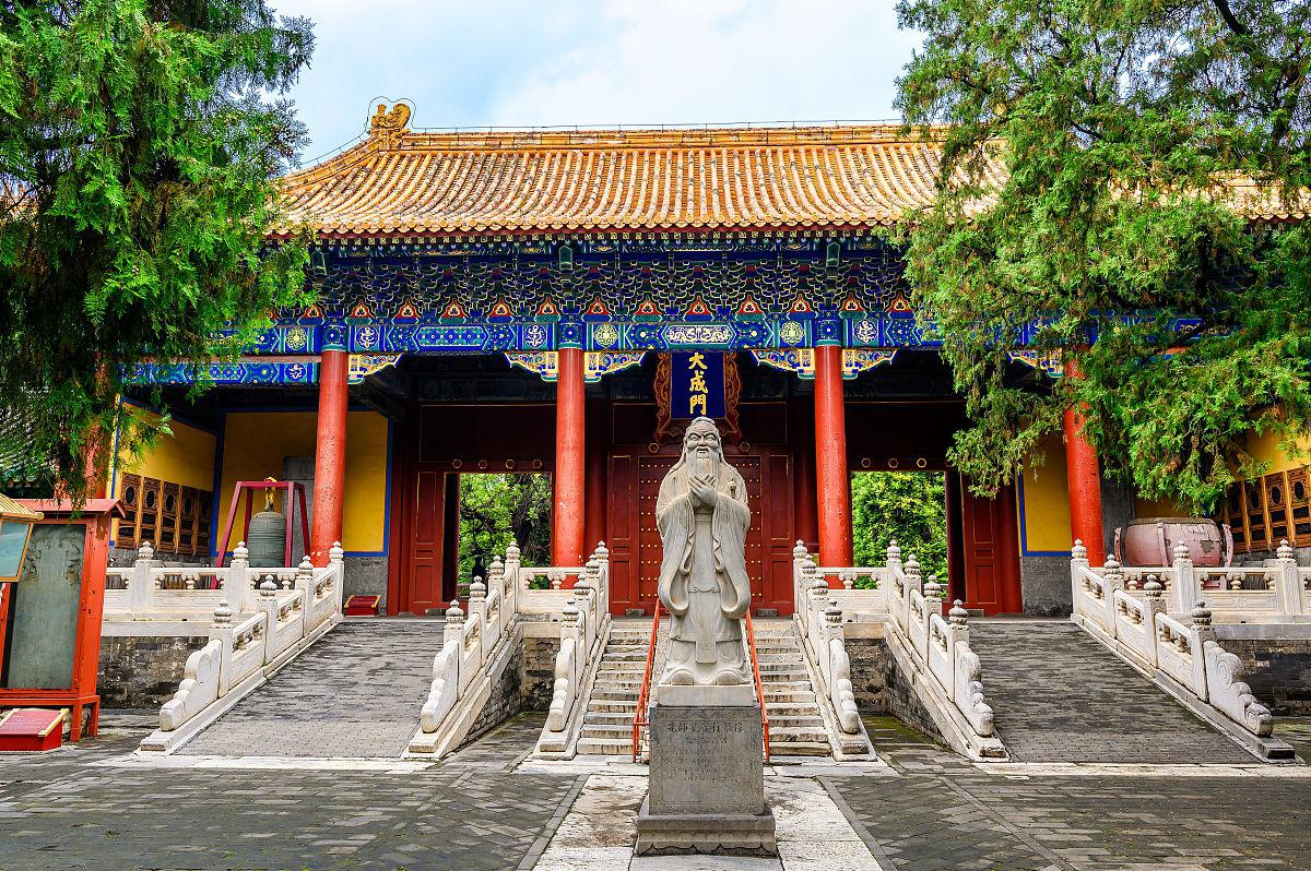 山东文旅:探索自然与文化的奇妙之旅 山东是一片富饶的土地,拥有深厚