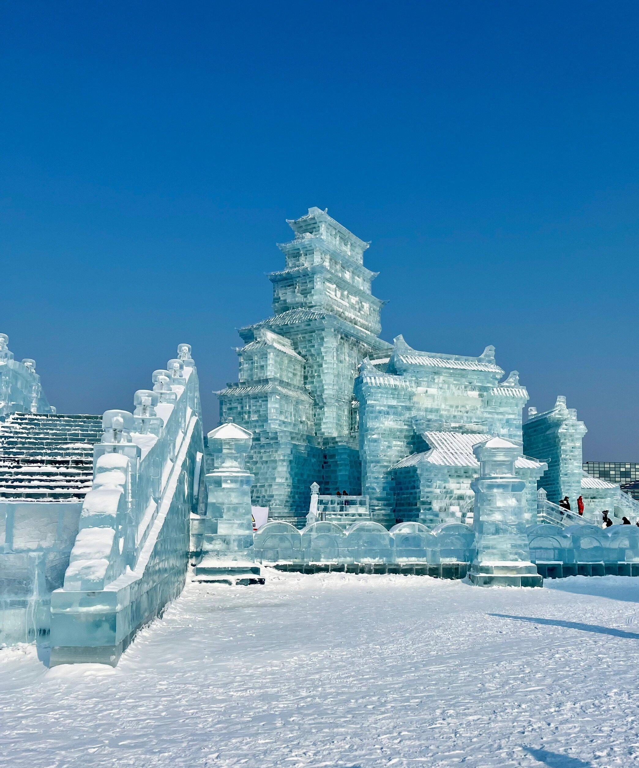 黑龙江:平原,女孩,美食与冰雪之美的宝地 黑龙江,一个充满平原之美的