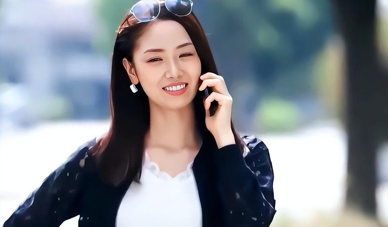 松田里茉:为艺术献身的女星 松田里茉从小对表演的